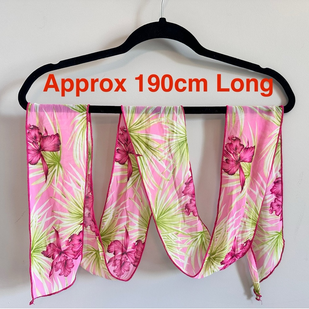 Victoria's Secret (VS) Pink Floral scarf🧣, headband, belt, bag accessory.